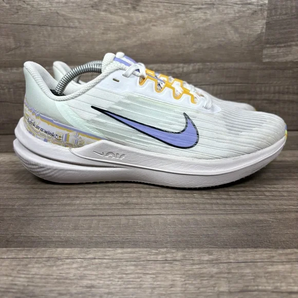 Nike Winflo 9 White Purple Green Womens US Size 8 DR8802-100 Running Shoes - Picture 1 of 9
